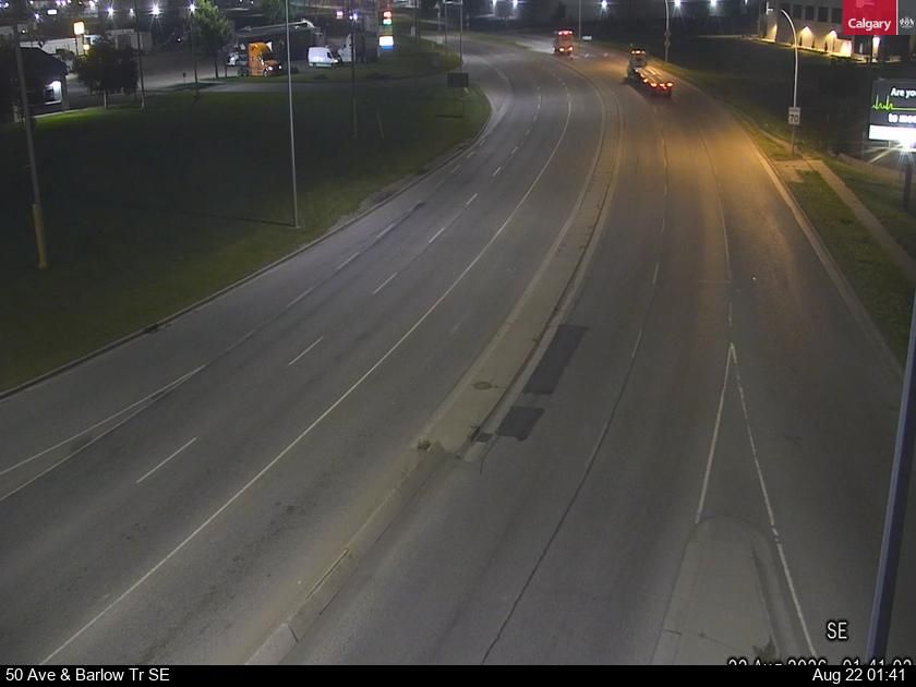 Traffic Cam Valleyfield: 50 Avenue - Barlow Trail SE