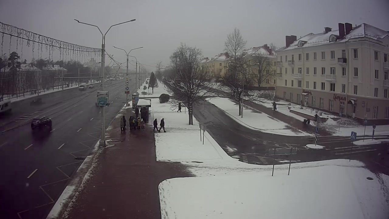 Traffic Cam Navadvorski sielski Saviet › South-West: ДК МАЗ