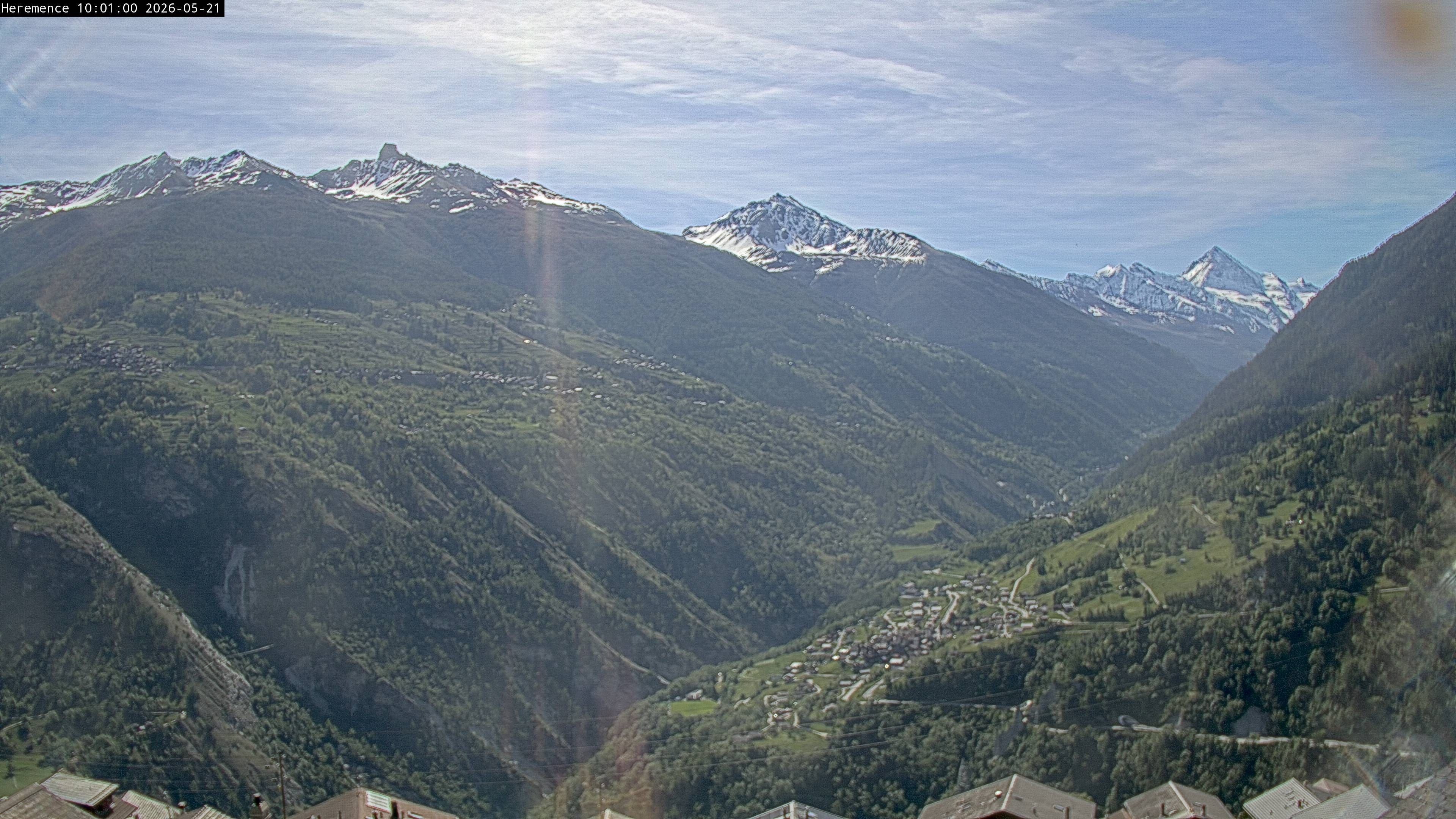 Hérémence: Euseigne, Pyramides d'Euseigne - Euseigne, Village - Saint-Martin - Val d’Hérens - Dent Blanche