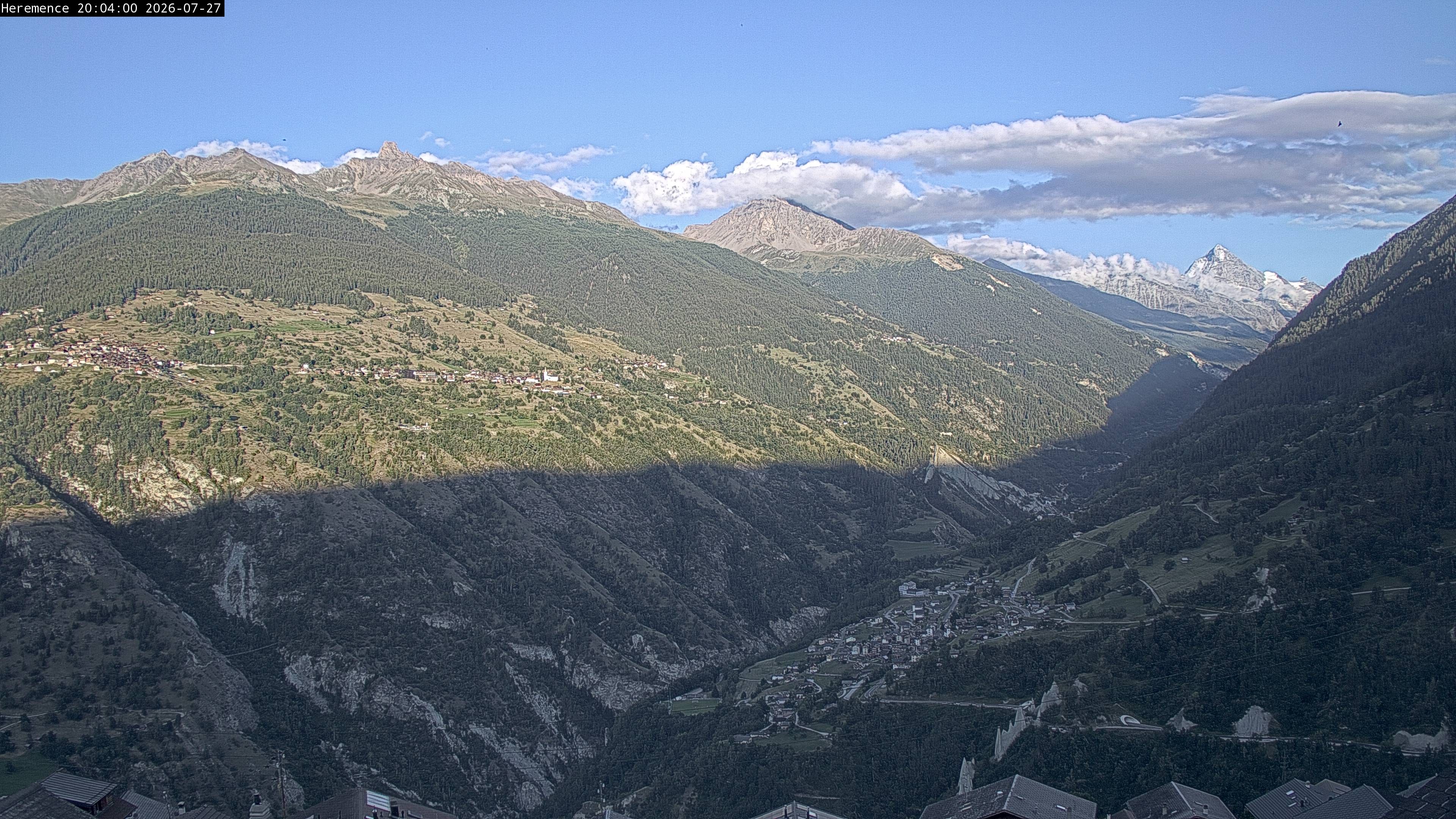 Hérémence: Euseigne, Pyramides d'Euseigne - Euseigne, Village - Saint-Martin - Val d’Hérens - Dent Blanche