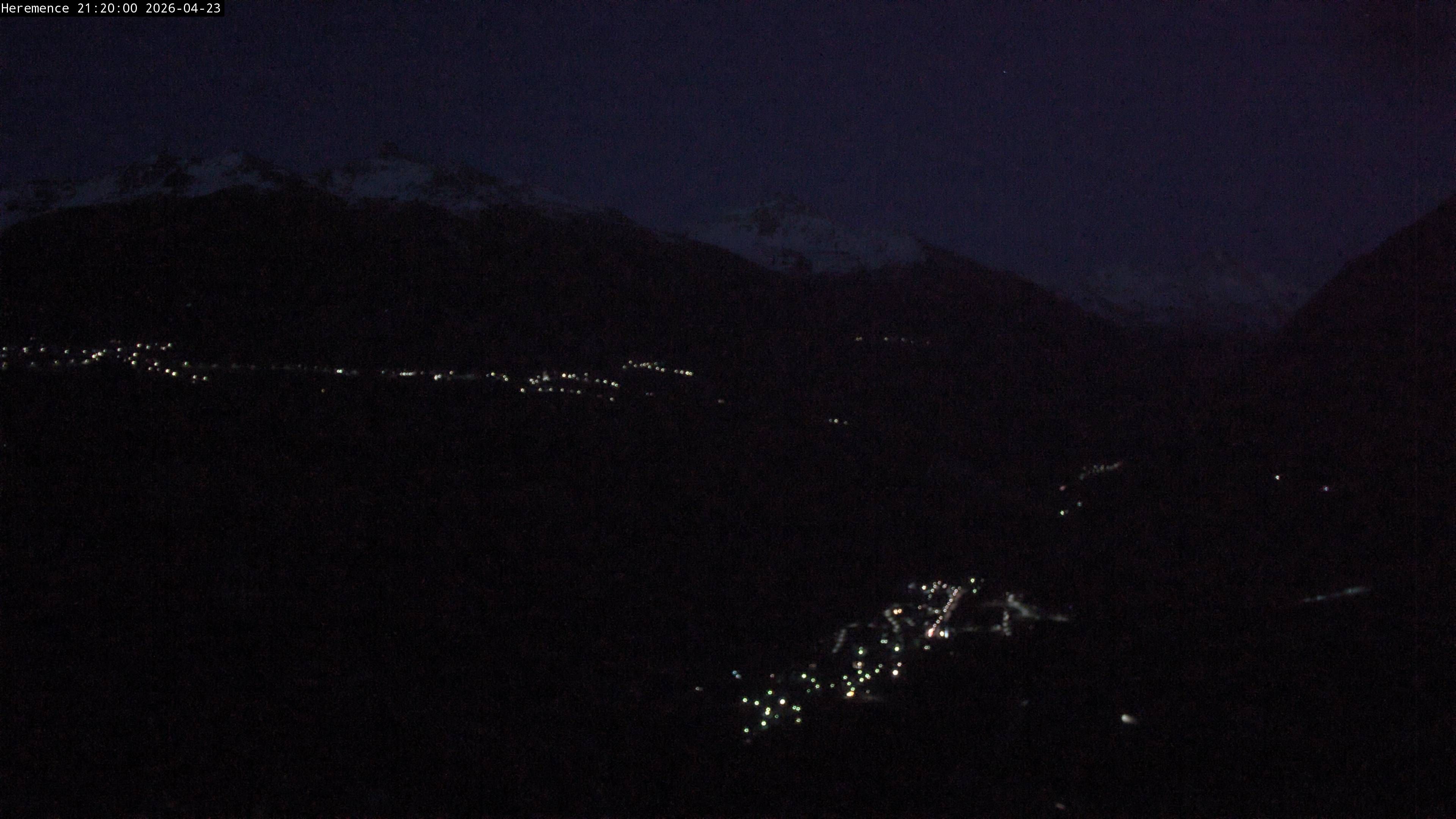 Hérémence: Euseigne, Pyramides d'Euseigne - Euseigne, Village - Saint-Martin - Val d’Hérens - Dent Blanche