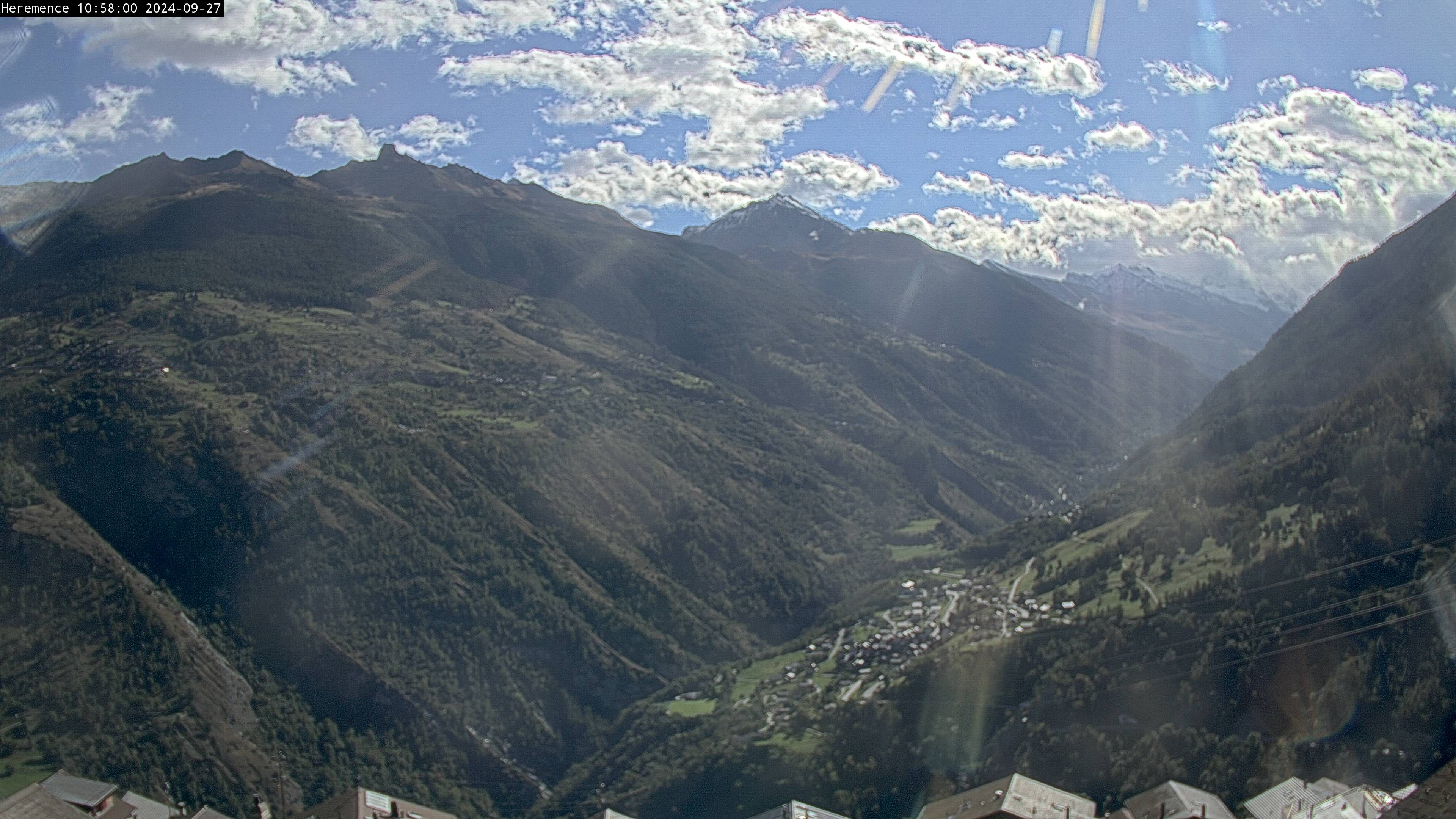 Hérémence: Euseigne, Pyramides d'Euseigne - Euseigne, Village - Saint-Martin - Val d’Hérens - Dent Blanche