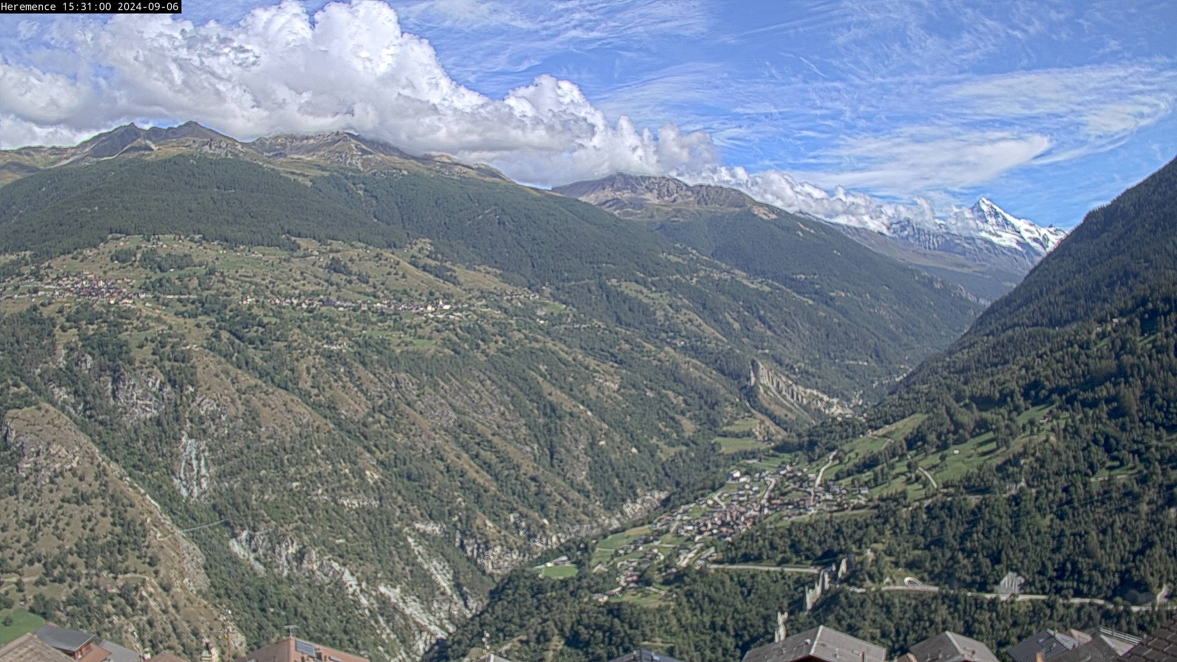 Hérémence: Euseigne, Pyramides d'Euseigne - Euseigne, Village - Saint-Martin - Val d’Hérens - Dent Blanche