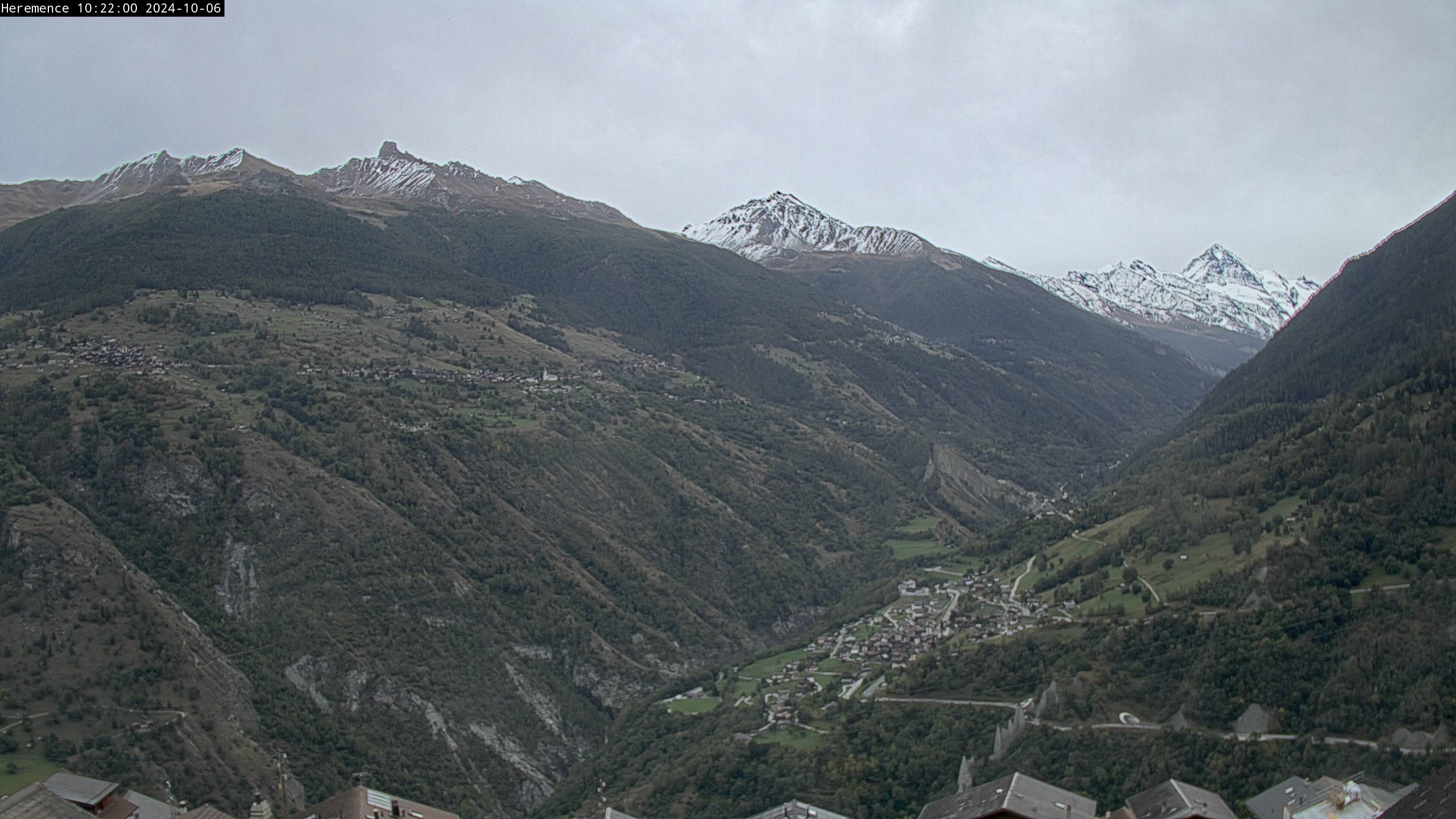 Hérémence: Euseigne, Pyramides d'Euseigne - Euseigne, Village - Saint-Martin - Val d’Hérens - Dent Blanche