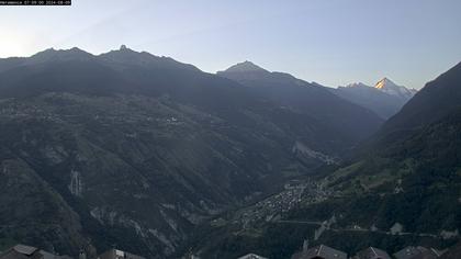 Hérémence: Euseigne, Pyramides d'Euseigne - Euseigne, Village - Saint-Martin - Val d’Hérens - Dent Blanche