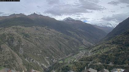 Hérémence: Euseigne, Pyramides d'Euseigne - Euseigne, Village - Saint-Martin - Val d’Hérens - Dent Blanche