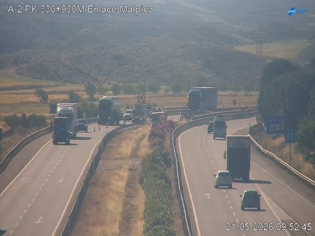 Traffic Cam Villamayor de Gallego: Polígono Malpica - A-2 - Autovía del Nordeste