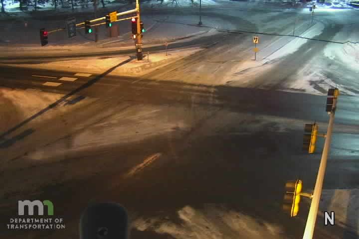 Traffic Cam Shorewood: MN 7: T.H.7 EB @ T.H.41