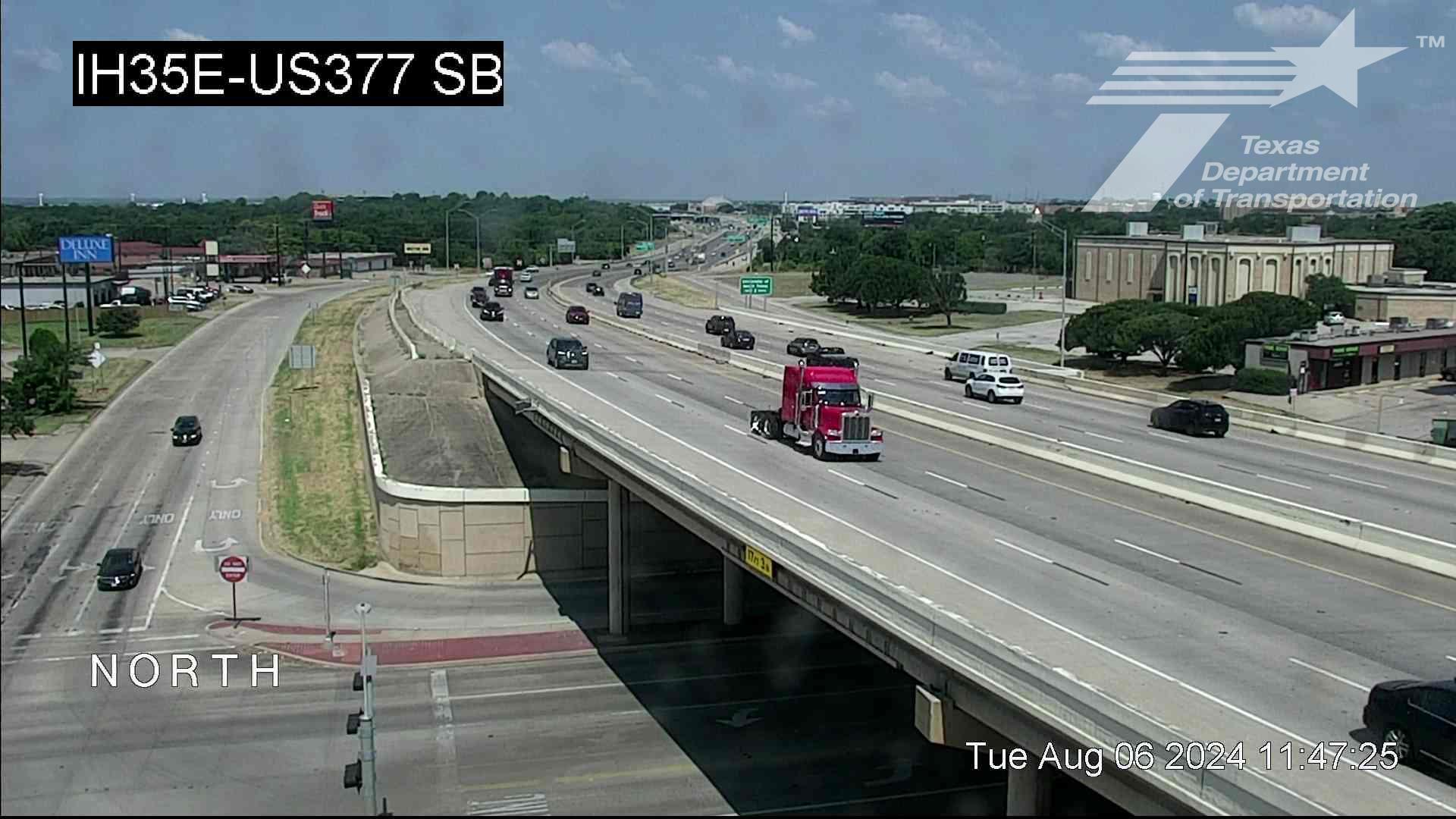 Traffic Cam Denton › North: I-35E @ US 377 SB