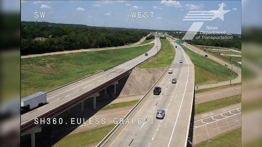 Traffic Cam Grapevine › North: SH 360 @ Euless