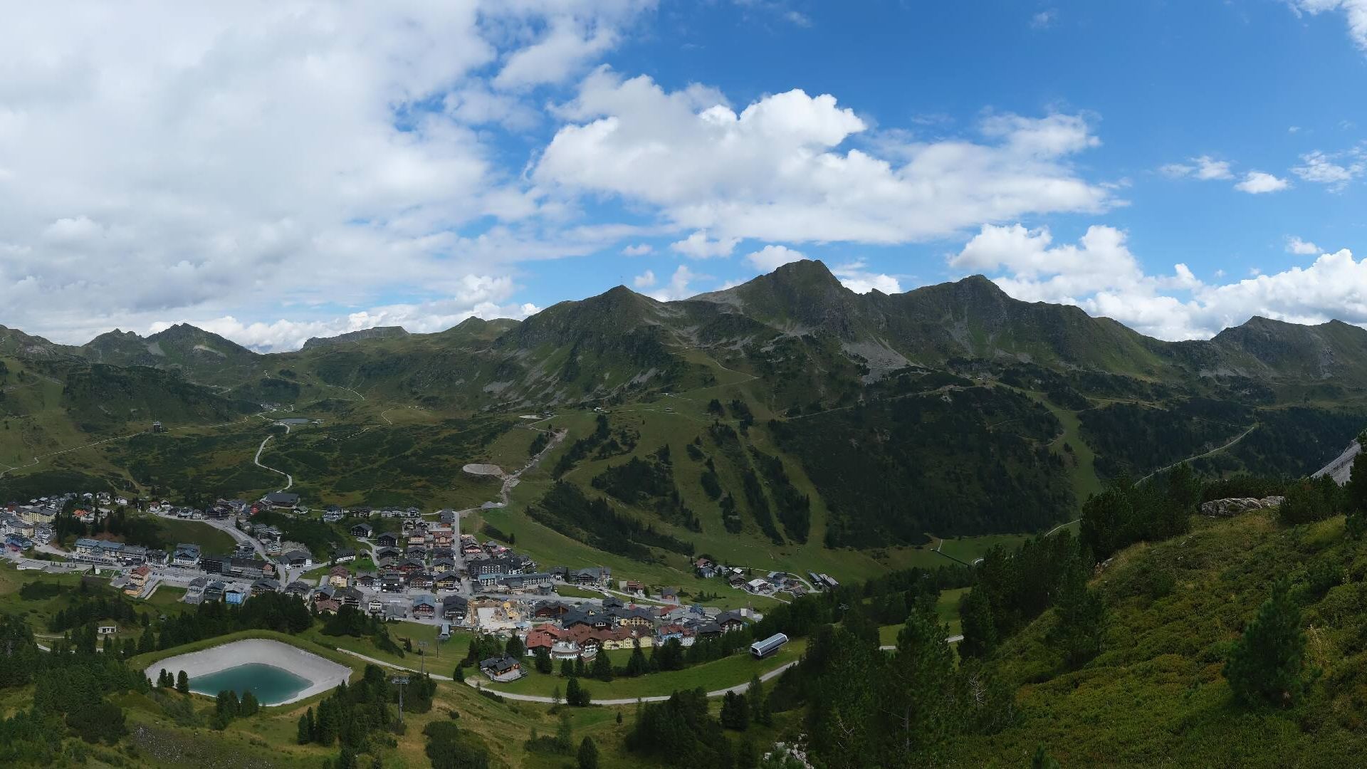 Traffic Cam Tweng: Obertauern - Gamsleiten