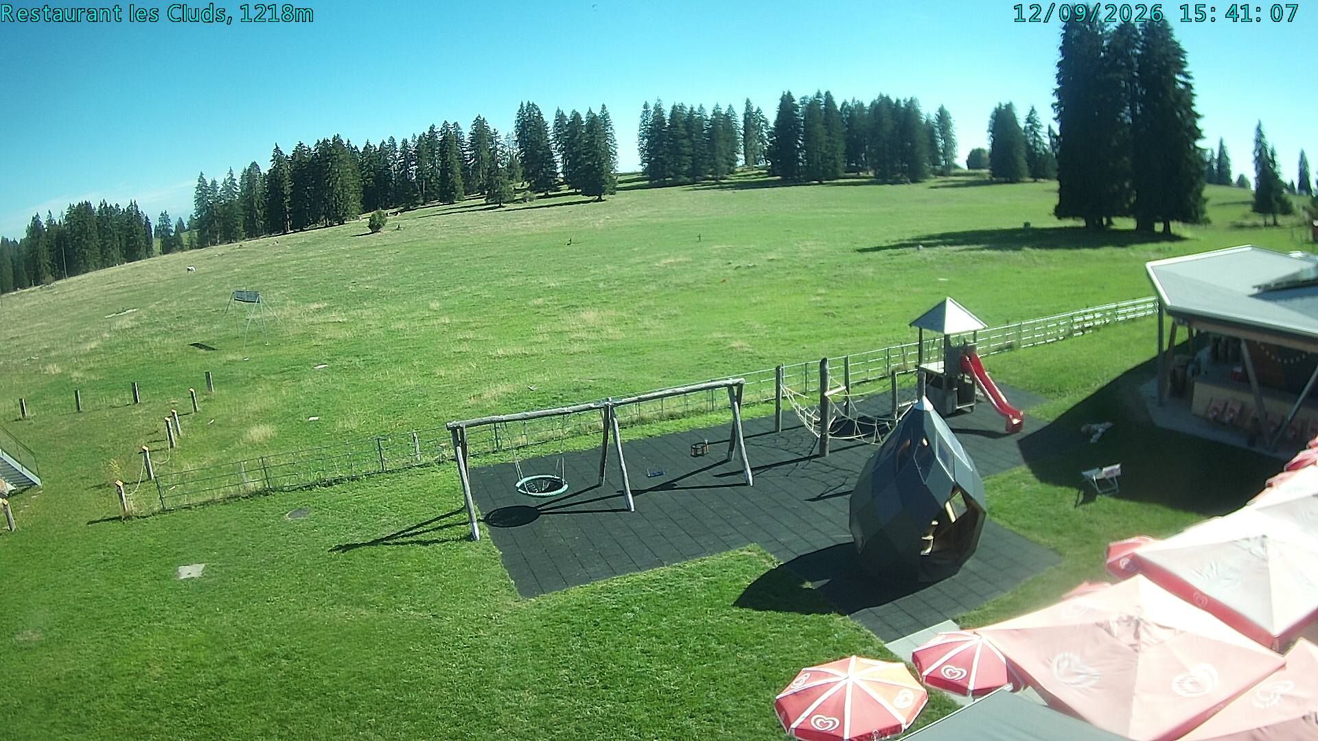 Bullet › Südosten: Restaurant des Cluds - Camping Les Cluds