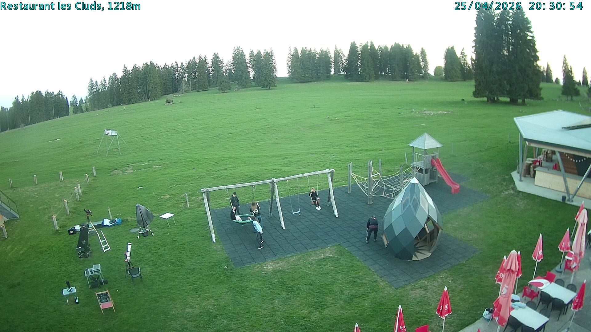 Bullet: Sainte-Croix - Les Rasses - Restaurant des Cluds