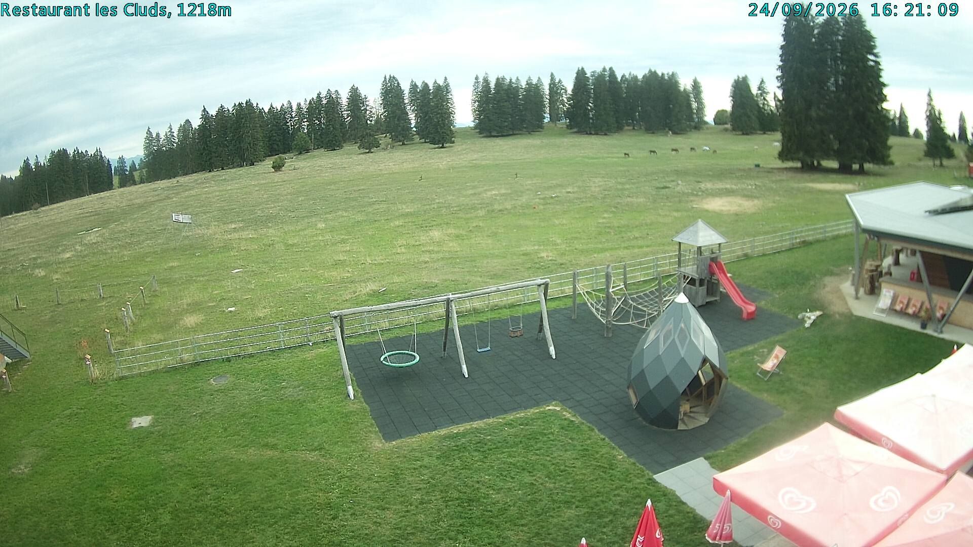 Bullet › Südosten: Restaurant des Cluds - Camping Les Cluds