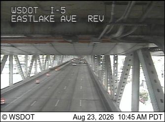 Traffic Cam Seattle: I-5 at MP 168.5: Eastlake Ave Express Lanes
