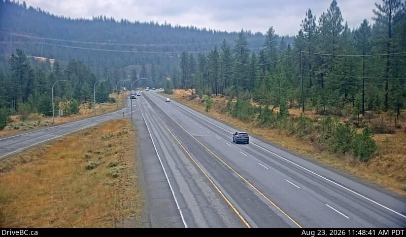 Traffic Cam Monte Creek › South: Hwy 97 at the - brake check, looking south