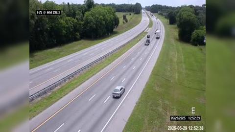 Traffic Cam Alachua: I-75 @ MM 396.1