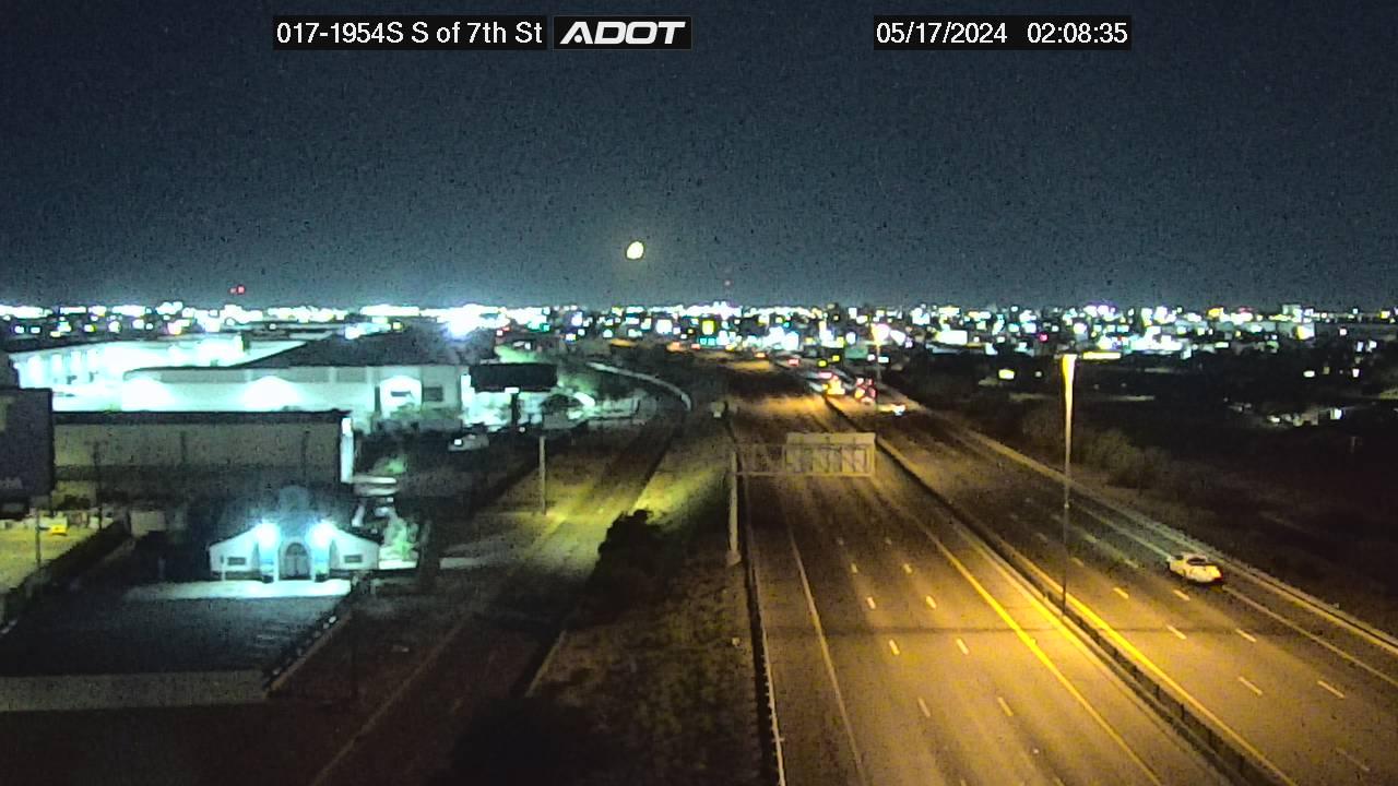 Traffic Cam Central City › South: I-17 SB 195.45 @S of 7th St