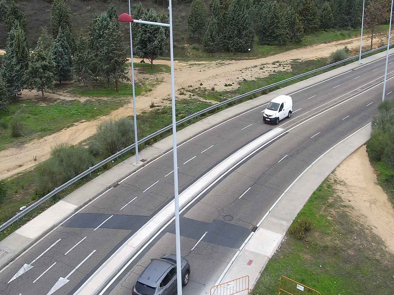 Traffic Cam Toledo: Centro Comercial Luz del Tajo