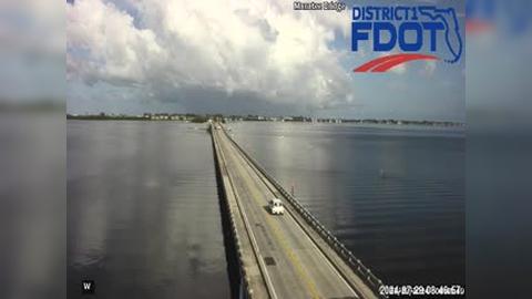 Traffic Cam Ilexhurst: MA SR64/Manatee Ave @ Manatee Ave Bridge