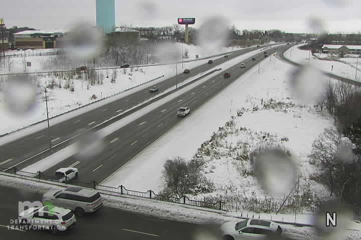 Traffic Cam White Bear Lake: I-35E: I-35E NB @ Co Rd