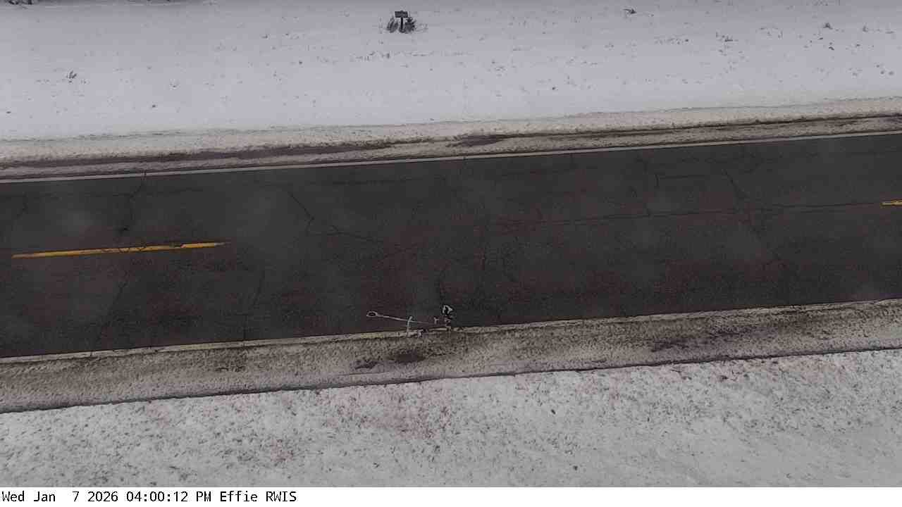 Traffic Cam Effie: MN 1: T.H.1 - MP 194): T.H.1 - MP 194) View