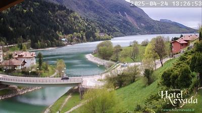 Preview delle webcam di Molveno › South-East