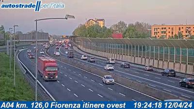 immagine della webcam nei dintorni di Milano Forze Armate: webcam Milano Roserio