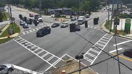 Traffic Cam Fouts Corner: 112045--2