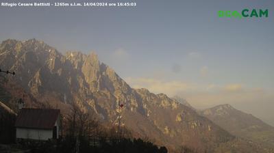 Preview delle webcam di Recoaro Terme: Piccole Dolomiti Rifugio Cesare Battisti