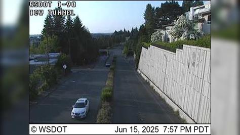 Traffic Cam Beaumont: I-90 at MP 7.1: ICW Tunnel