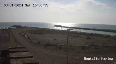 immagine della webcam nei dintorni di Giglio castello: webcam Montalto Marina