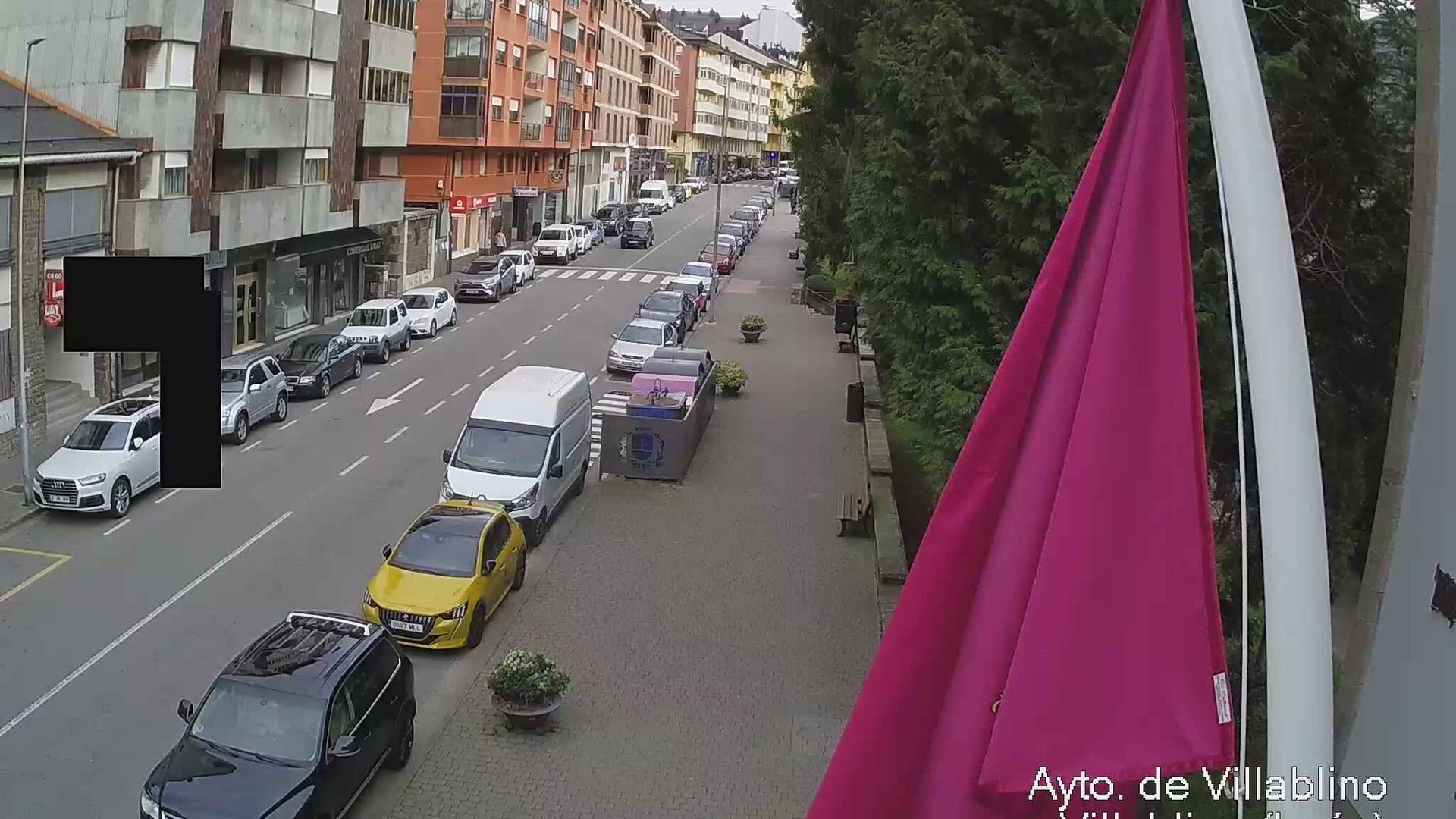 Traffic Cam Villablino › North-West: Avenida de la Constitución