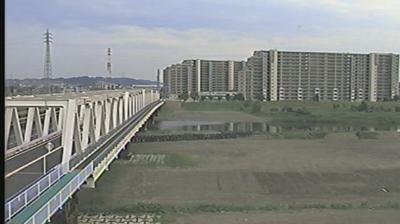Hino: Tama River