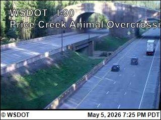 Traffic Cam Roslyn: I-90 at MP 61.3 Animal Overcrossing