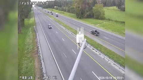 Traffic Cam Fairfield: I-75 @ MM 364.9 SB