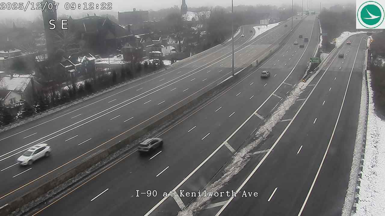 Traffic Cam Tremont: I-90 at Kenilworth Ave