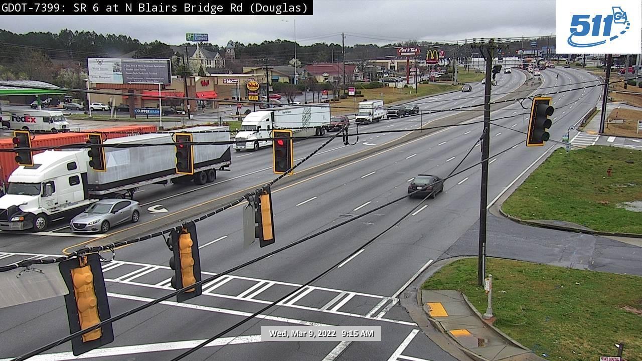 Traffic Cam Mableton: DOUG-CAM-