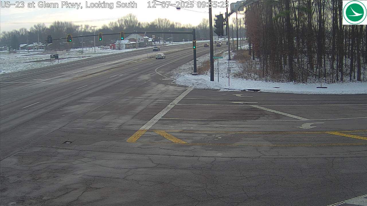 Traffic Cam Gregory;Gregory Post Office: US-23 at Glenn Pkwy