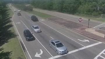Traffic Cam Starkville: MS 12 at Russell St