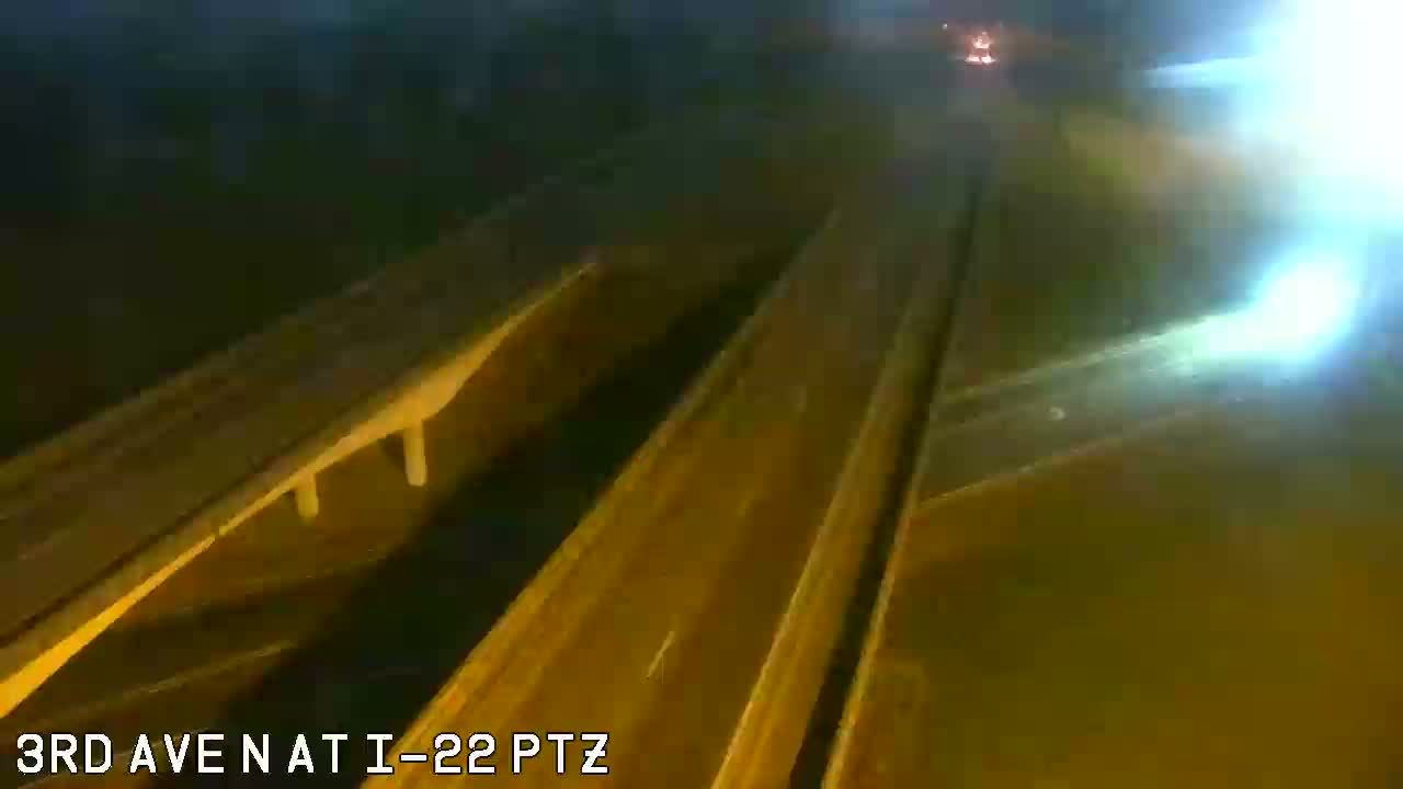 Traffic Cam Sherman: I-22 at 3rd Ave