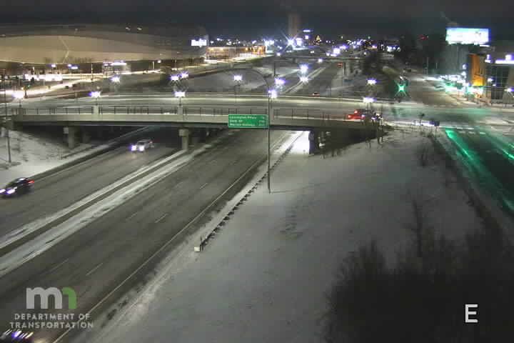 Traffic Cam Hamline-Midway: I-94: I-94 EB @ Snelling Ave