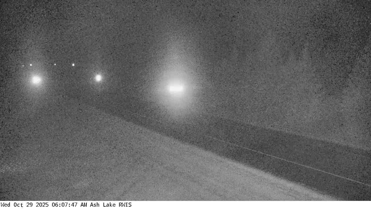 Traffic Cam Saint Louis County: US 53: U.S.53 (Ash Lake - MP 129): U.S.53 (Ash Lake - MP 129) View