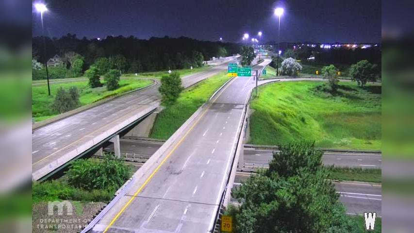 Traffic Cam Roseville: MN 36: T.H.36 WB @ Cleveland Ave