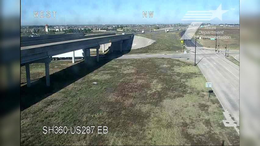 Traffic Cam Britton › North: SH 360 @ US 287 (EB)