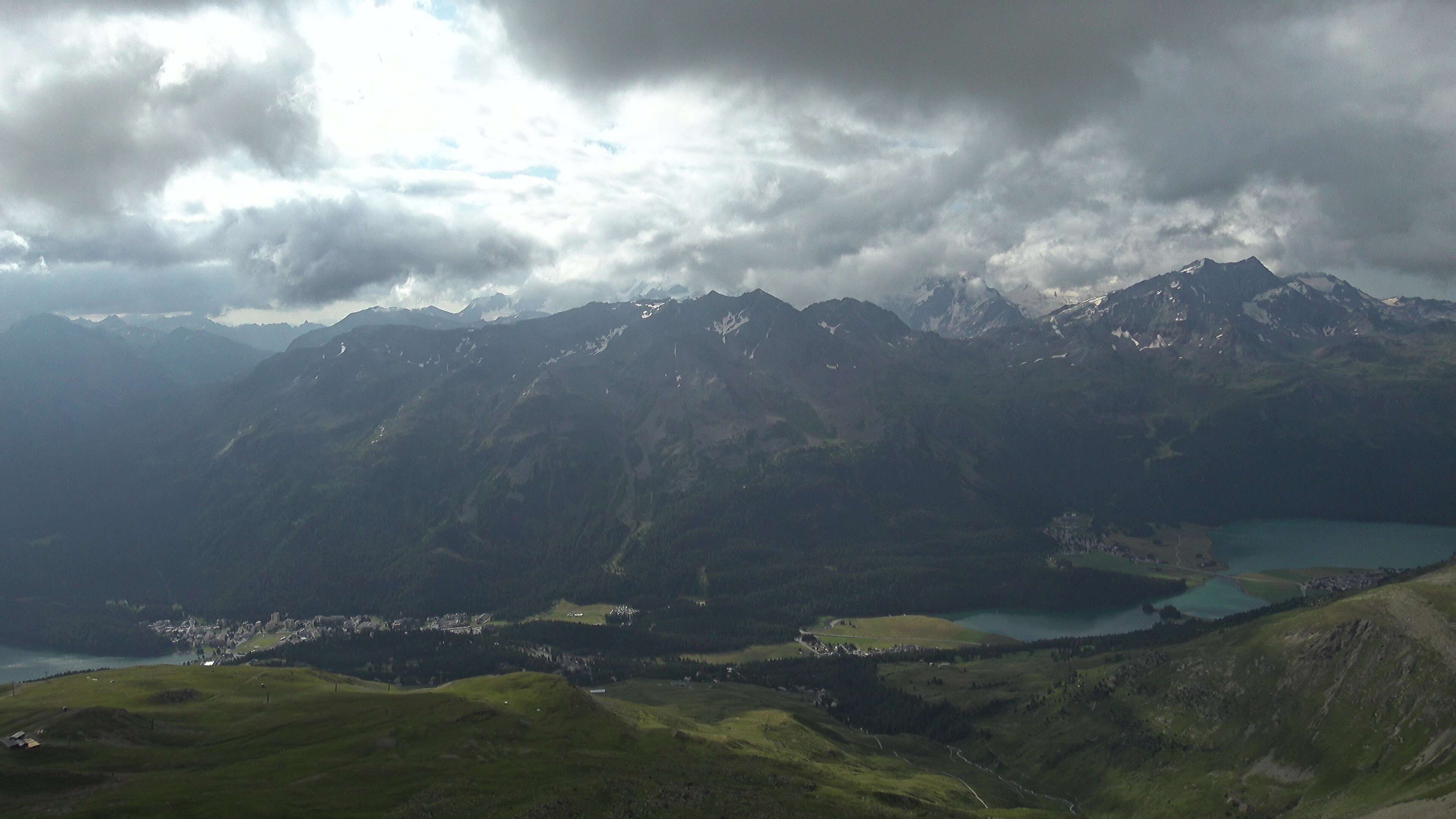 Sankt Moritz: St. Moritz - Piz Nair Bergstation, Blick Richtung St. Moritz und Silvaplana