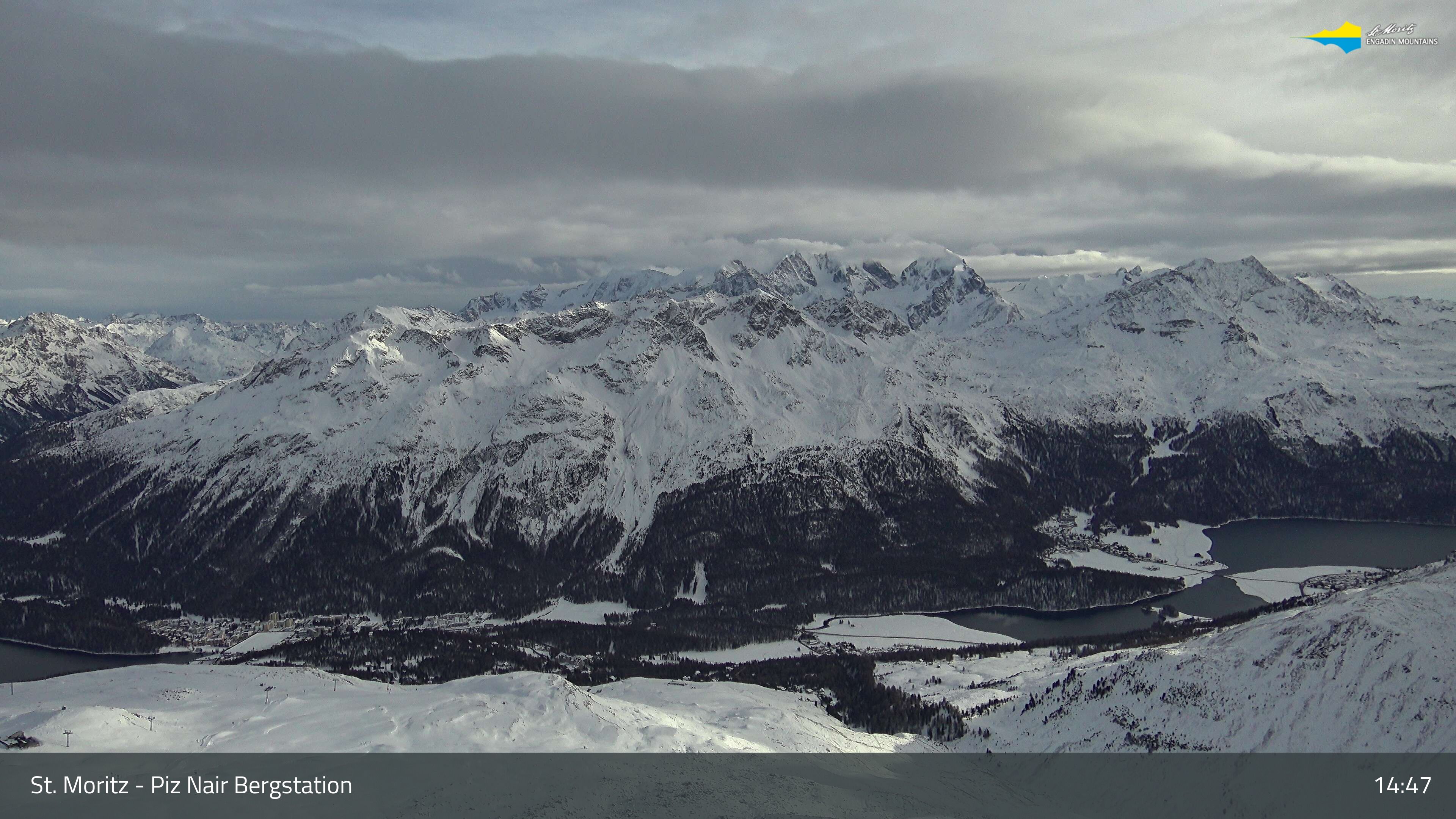 Sankt Moritz: St. Moritz - Piz Nair Bergstation, Blick Richtung St. Moritz und Silvaplana