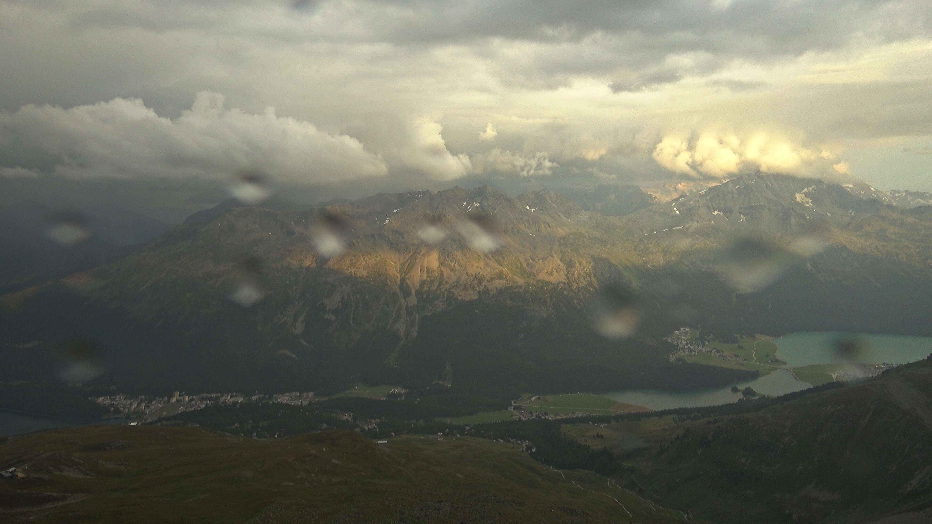 Sankt Moritz: St. Moritz - Piz Nair Bergstation, Blick Richtung St. Moritz und Silvaplana