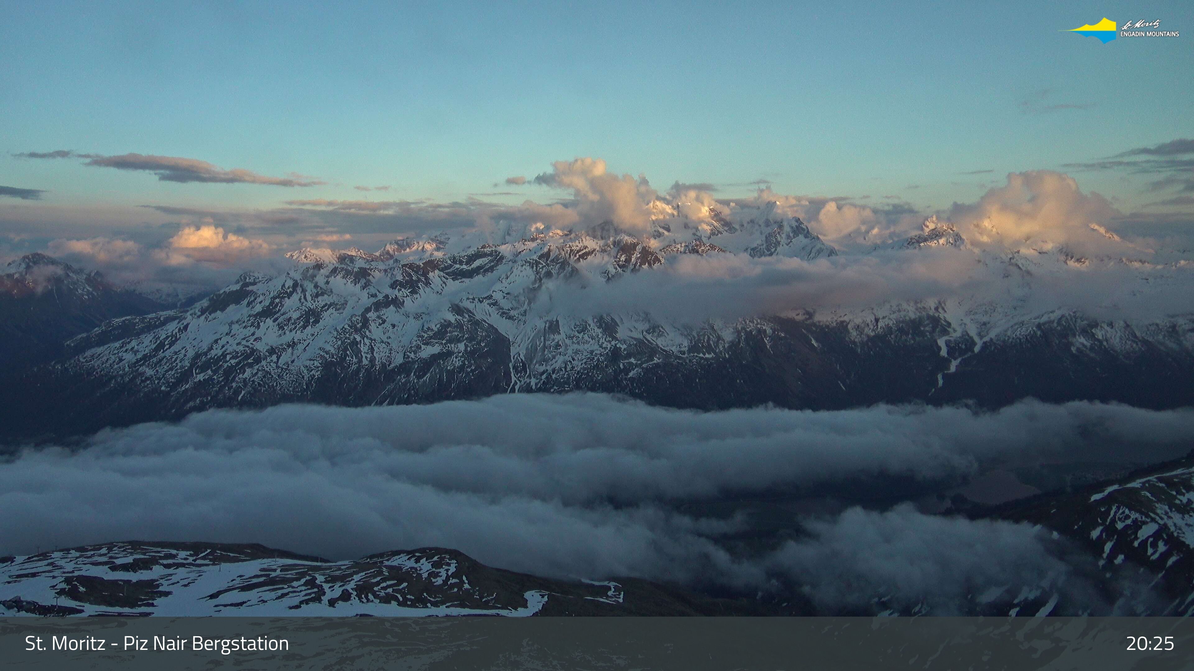 Sankt Moritz: St. Moritz - Piz Nair Bergstation, Blick Richtung St. Moritz und Silvaplana