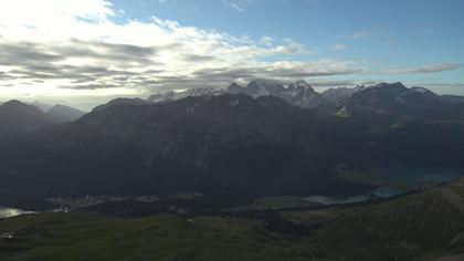 Sankt Moritz: St. Moritz - Piz Nair Bergstation, Blick Richtung St. Moritz und Silvaplana